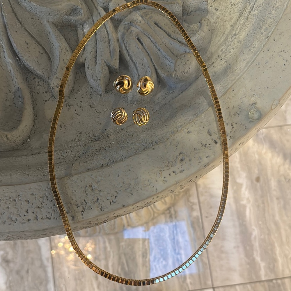 Monet Gold plated Necklace and Earring Set